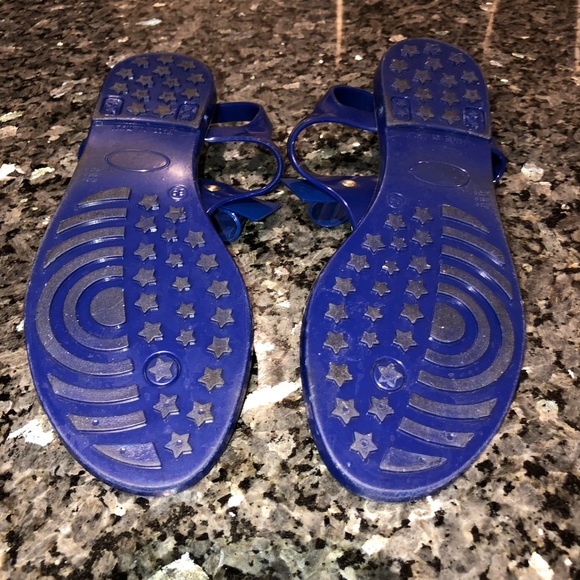 Valentino (Red) Bow Sandals - Picture 2 of 6